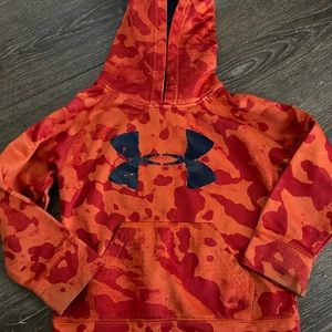 4 UNDER ARMOUR HOODIE